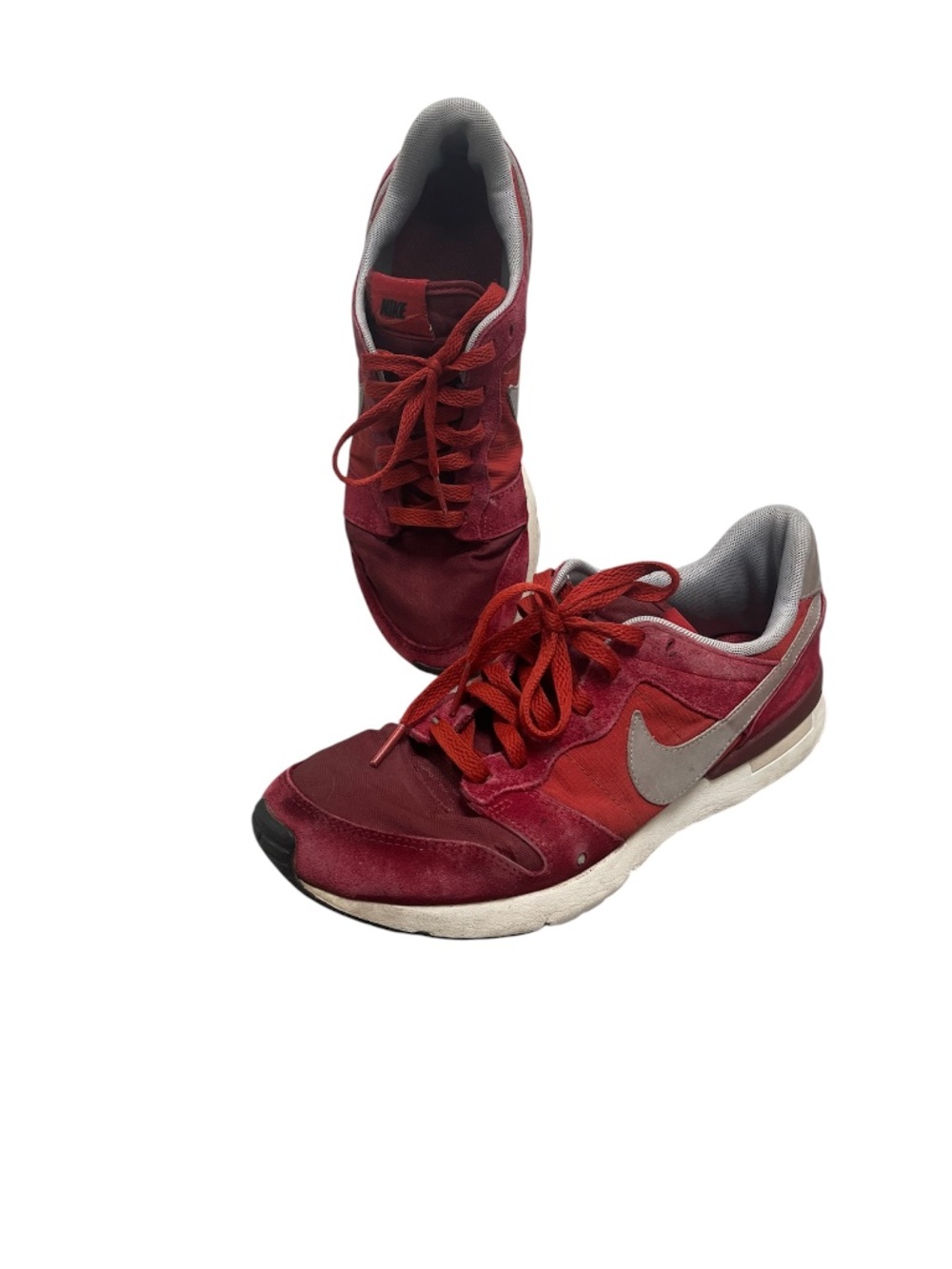 Retro Red Nike Size Women's 7.5